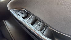 Ford Focus 1.0 EcoBoost 125 Titanium Navigation 5dr Petrol Hatchback